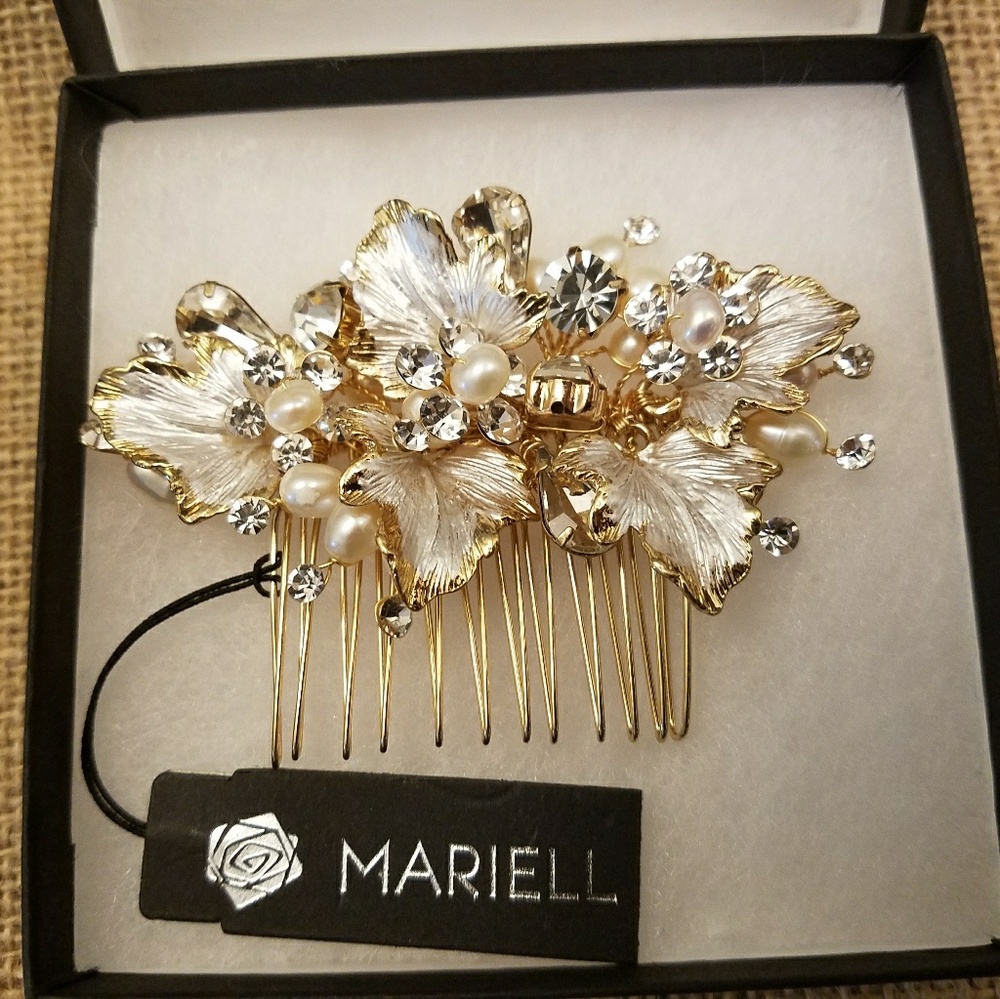 Beautiful Vintage Inspired Hair Comb